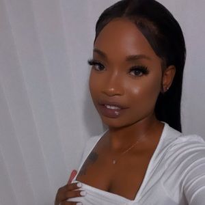 Meet your Posher, Tamia